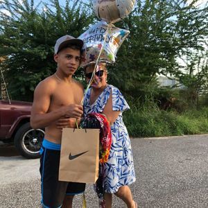 Meet your Posher, Daniel